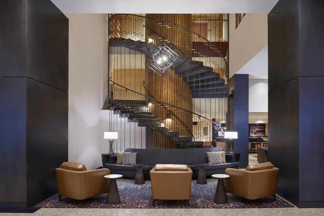 Sheraton Ottawa Hotel Exterior photo