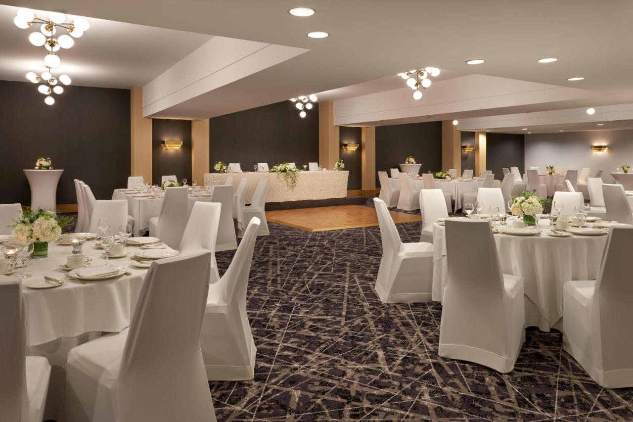 Sheraton Ottawa Hotel Exterior photo