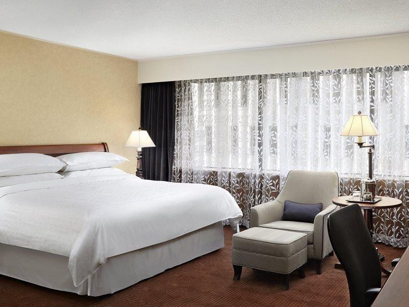Sheraton Ottawa Hotel Exterior photo